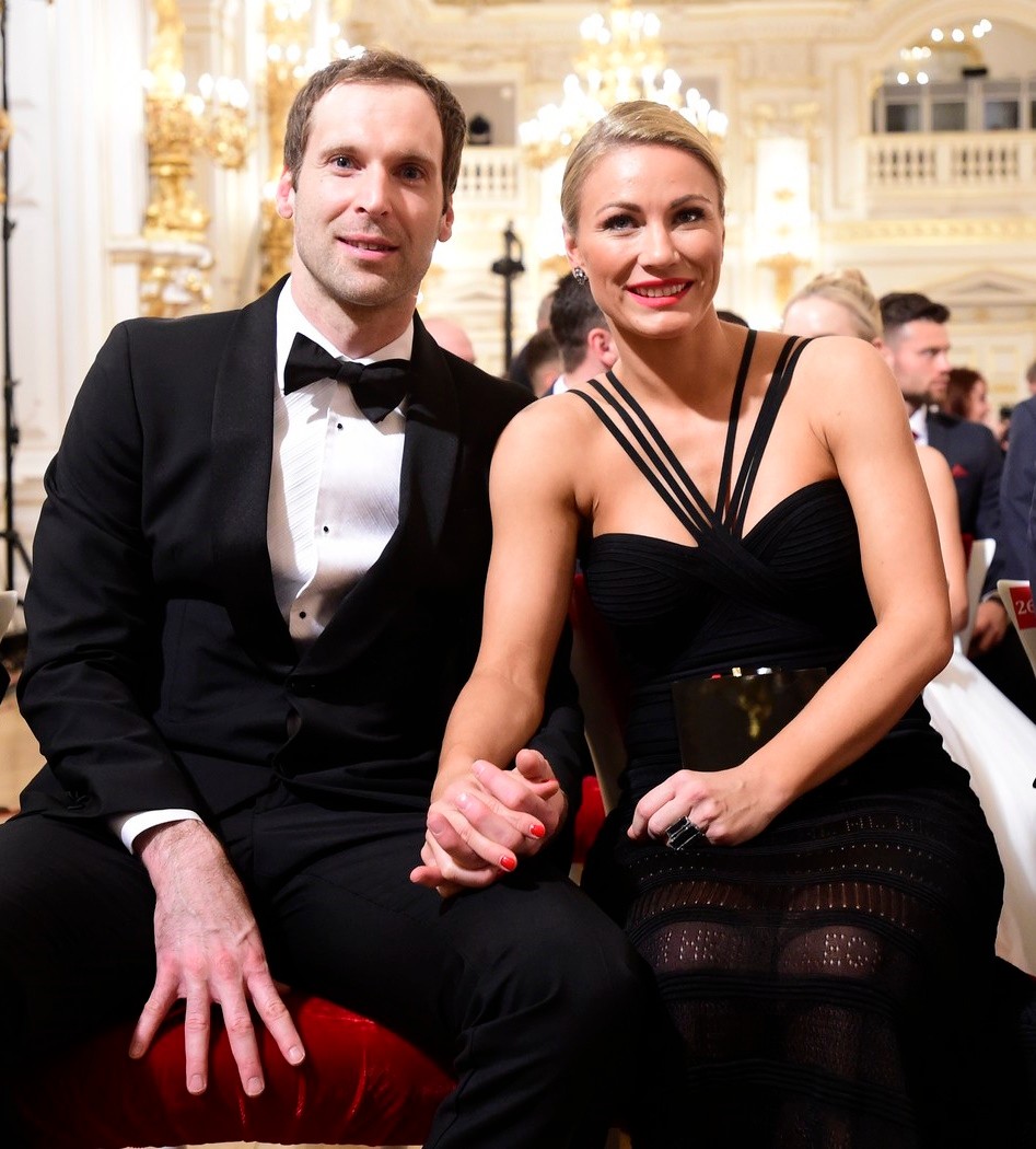 petr cech s manzelkou